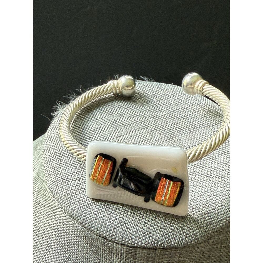 Handcrafted Art To Wear Glass Silvertone Cuff Bracelet Bangle Artisan Modernist